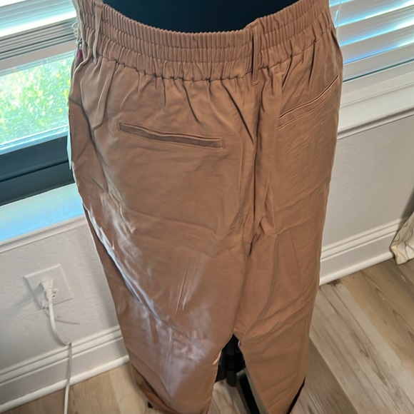 Brown 14R slim leg pant - Picture 3 of 12